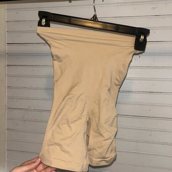 Small JOYSPUN mid thigh shapewear - Picture 3 of 4